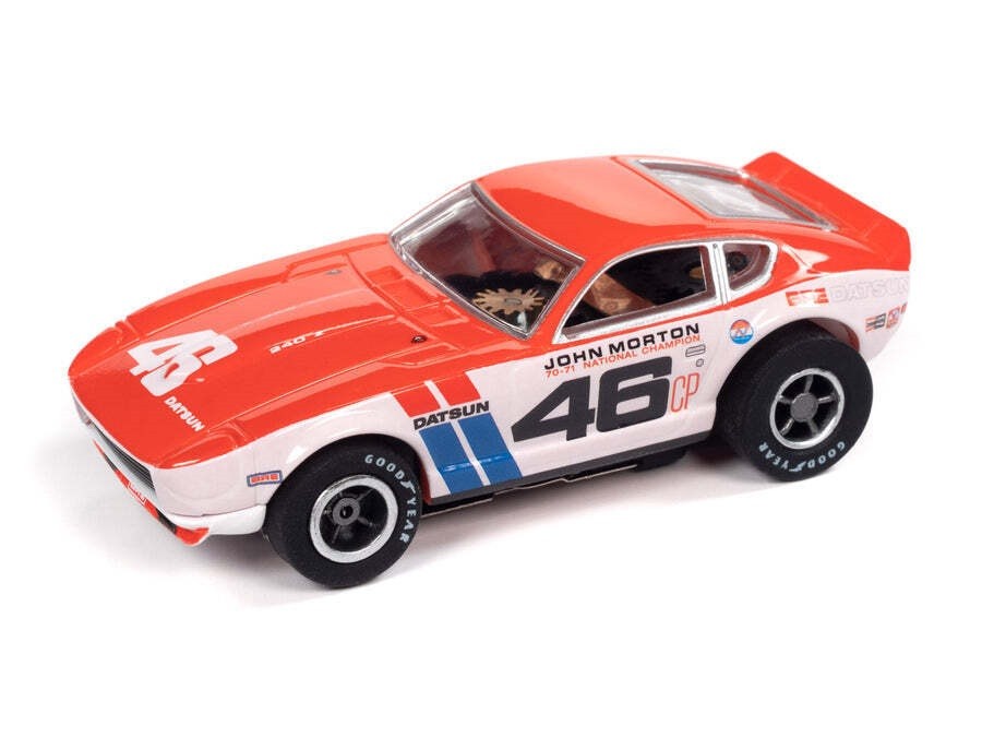 BRE DATSUN 16' SLOT RACE SET - 1/64 - Auto World - SRS353