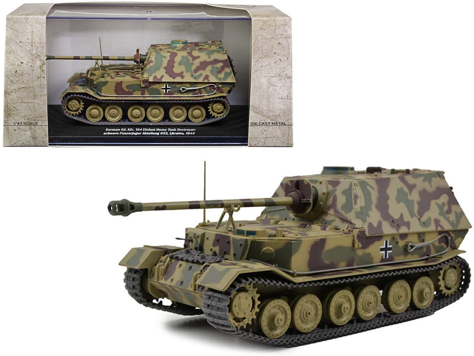 German Sd. Kfz. 184 Elefant Heavy Tank - Schwere Panzerjager Abteilung 653, Ukraine, 1944 / Motor City Classics 1:43 No.23184-44
