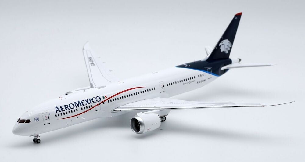 AeroMexico  - Boeing  787-9 Dreamliner / XA-DHN   / Inflight 200 - 1/200 -  IF789AM1023