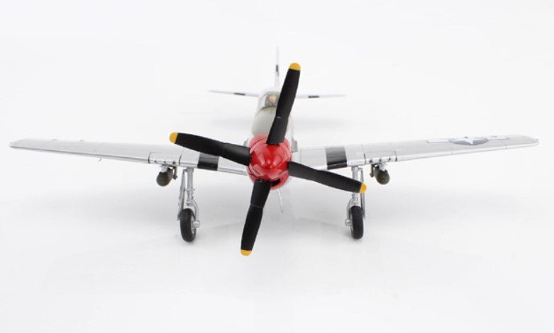 North American P-51D Mustang / USAAF 4th FG, 335th FS, 44-14570 Thunder Bird, Capt. Lines / Hobby Master 1:48 HA7750