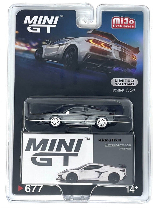 CHASE CAR Chevrolet Corvette Z06 2023 Arctic White - Mini GT - 1:64 - MGT00677GR