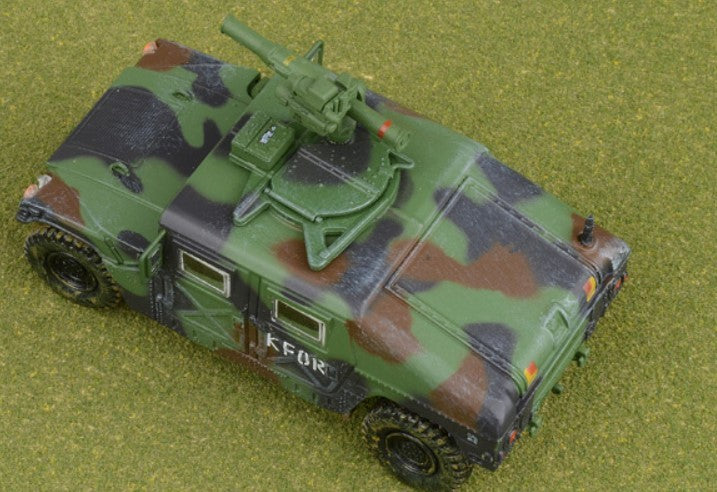(Online only) AM General M1046 TOW Missile HMMWV / USMC 8th Marine Rgt, Gnjilane, Kosovo, 1999 / Panzerkampf 1:64 - 12501AB