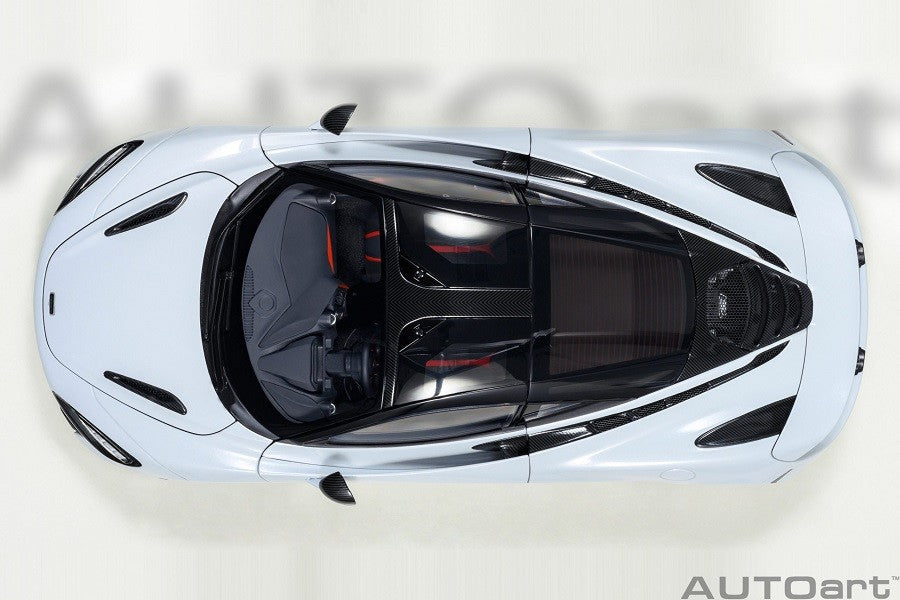 McLaren 720S Silica White - Autoart 1/18 - 76069 - Passion Diecast 