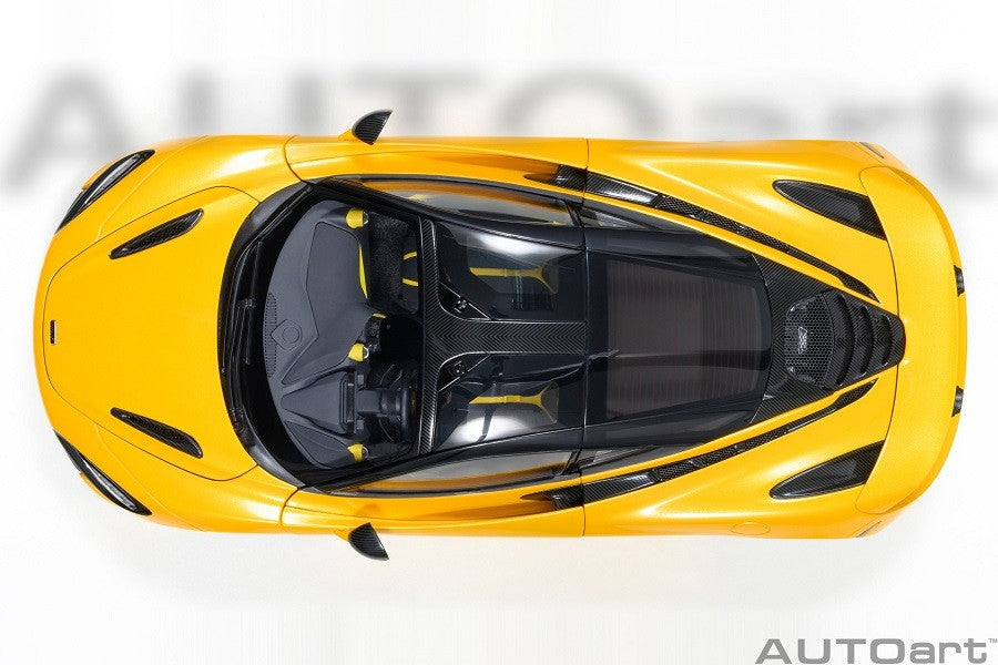McLaren 720S Volcano Yellow - Autoart 1/18 - 76070 - Passion Diecast 