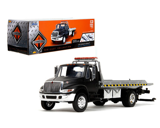 International DuraStar 4400 Flat Bed - Matte Black - Jada - 1/24 - 35851 - Passion Diecast 