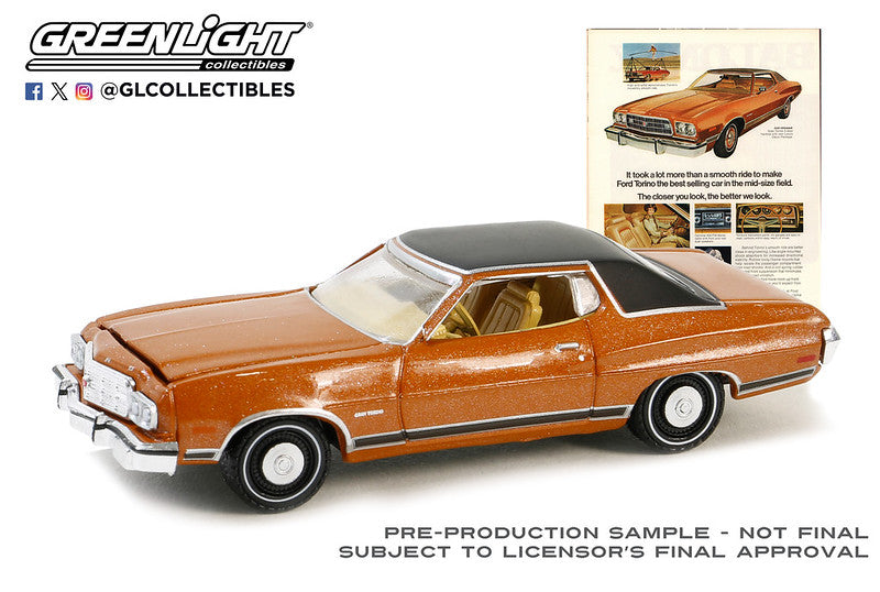 (Preorder) 1973 Ford Gran Torino - Vintage Ad Cars Series 10 - 1/64 Greenlight - 39140 E