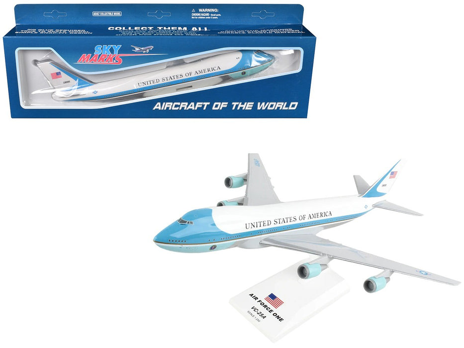 Skymarks Air Force One Boeing VC25/747-200 1/250 - Passion Diecast