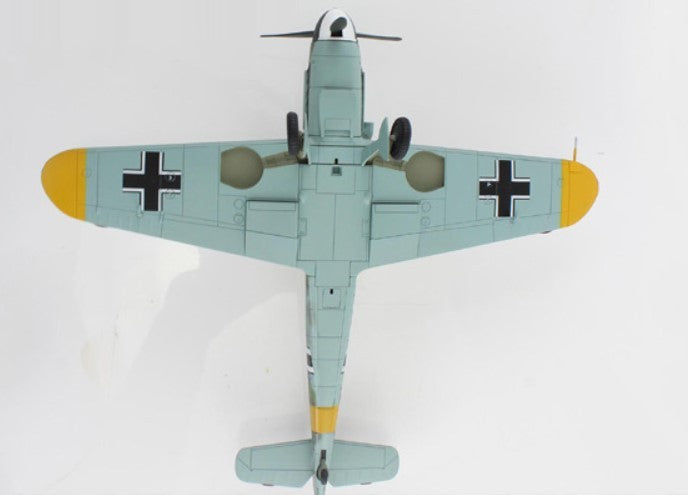 Messerschmitt Bf 109F / Spanish Air Force 2 Esc Azulm, Black 7, USSR, 1941 / Hobby Master 1:48 HA8765