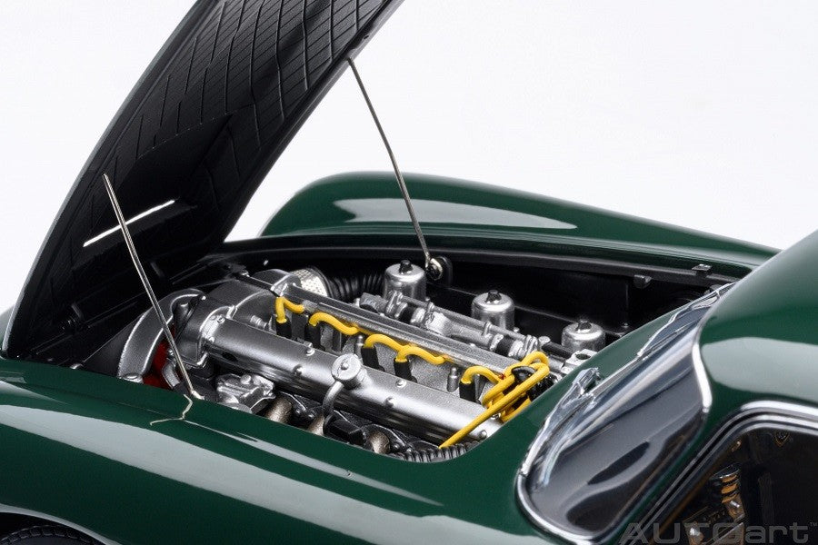 Aston Martin DB5 (British Racing Green) - Autoart 1/18 - 70286 - Passion Diecast 