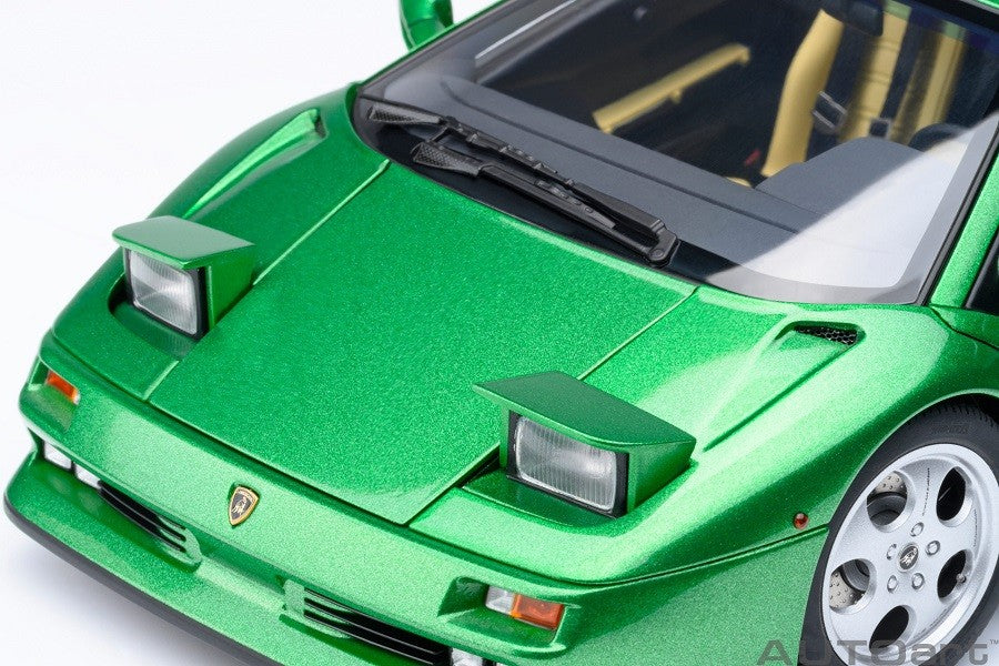 Lamborghini Diablo SE 30th Anniversary Edition (Verde Mic) - Autoart 1/18 - 79150 - Passion Diecast 
