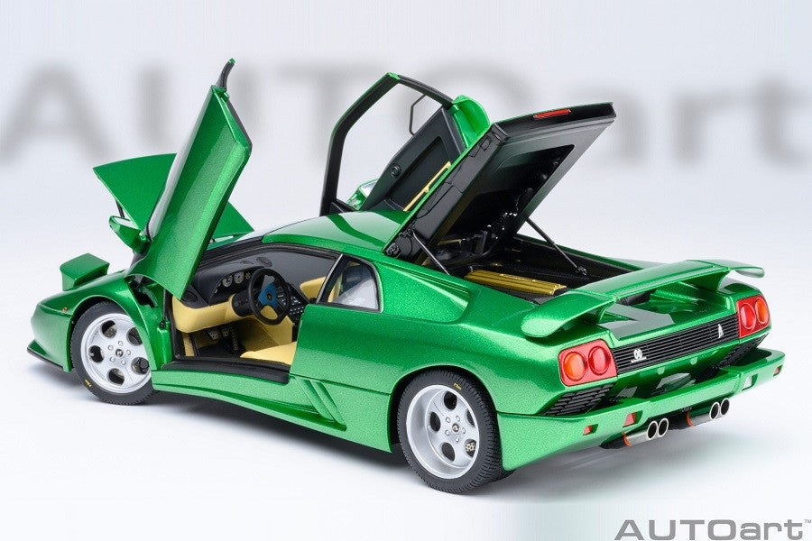 Lamborghini Diablo SE 30th Anniversary Edition (Verde Mic) - Autoart 1/18 - 79150 - Passion Diecast 