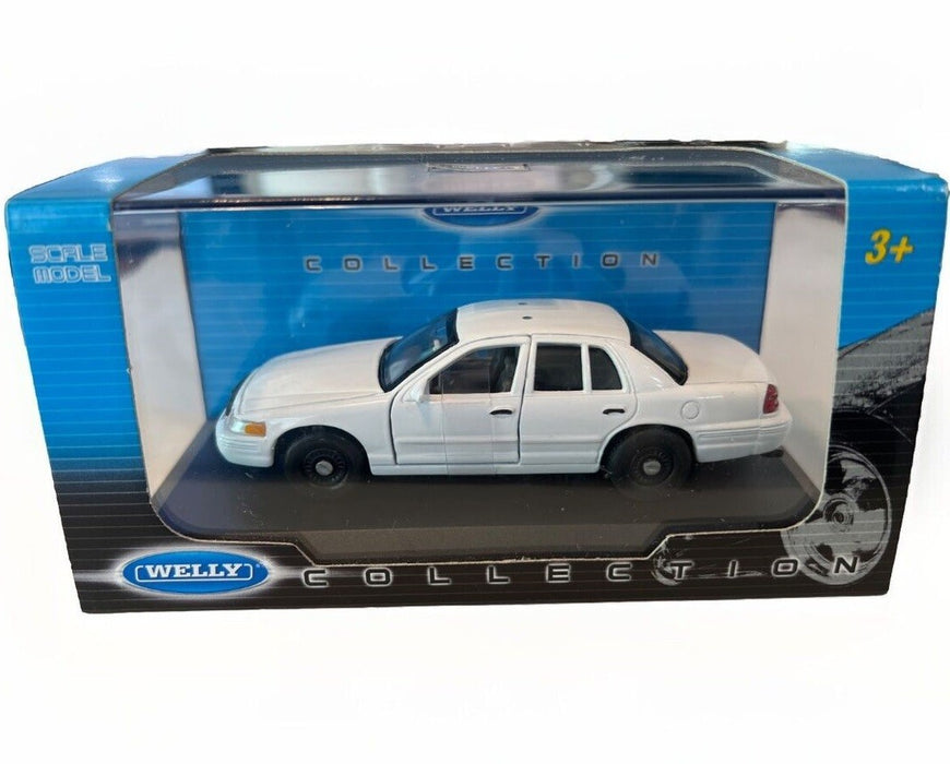 1999 Ford Crown Victoria Police Interceptor - Plain White  Welly 1.43 WE9762CHF-SW