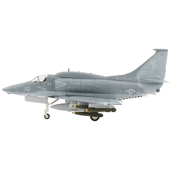 Douglas A-4M Skyhawk / USMC VMA-131 Diamondbacks, QG00, NASJRB Willow Grove, PA, 1993 / Hobby Master 1:72 HA1437