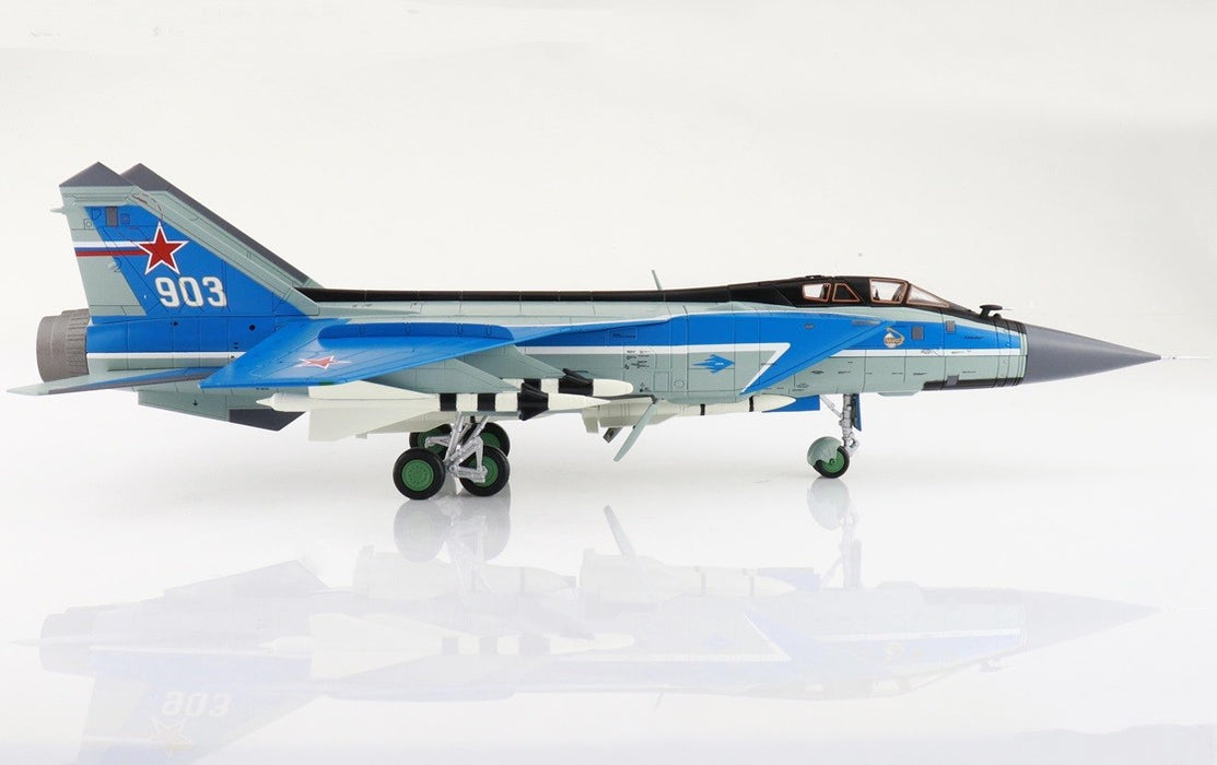 Mikoyan MiG-31E Foxhound-A / Russian AF, White 903, Russia, MAKS Airshow 2005 / Hobby Master 1:72 HA9706