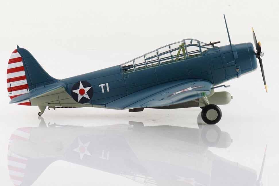 Douglas TBD-1 Devastator / USN VT-2, Lt. Cdr J. Brett, USS Lexington May 1942 / SkyMax 1:72 SM8011