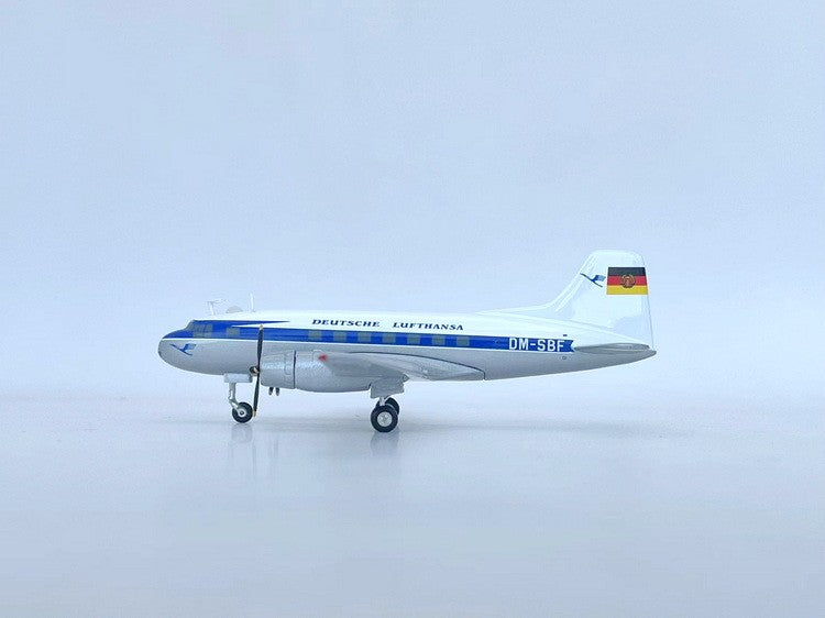 Deutsche Lufthansa IL-14 / DM-SBF /Phoenix Wings / 1:200  -  02026