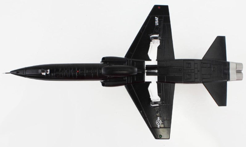 (Preorder)Northrop T-38A Talon / USAF 1st OG, 7th FTS, no. 62-3702, Langley AFB, VA, 2023 / Hobby Master 1:72 HA5412