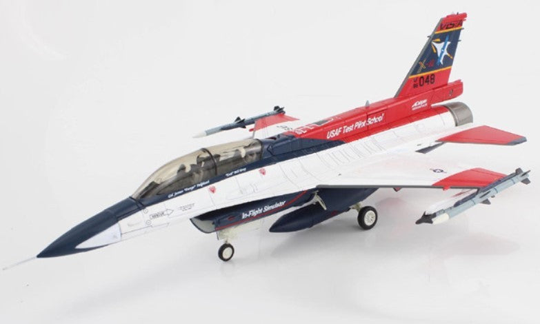 (Preorder) General Dynamics X-62A VISTA / USAF TPS, 86-0048, Edwards AFB, Skyborg 2023 & missiles / Hobby Master 1:72 HA38042B