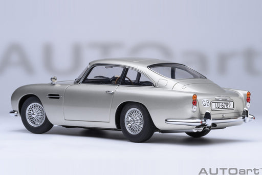 Aston Martin DB5 Goldfinger (Silver) - Autoart 1/18 - 70296 - Passion Diecast 