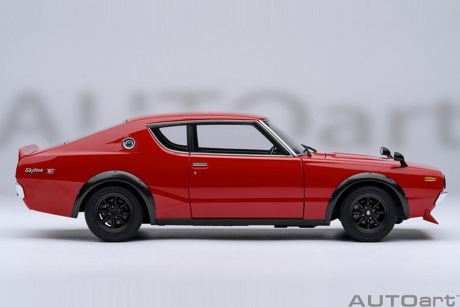 Nissan Skyline 2000 GT-R (KPGC110) Tuned version (Red) - Autoart 1/18 - 77468