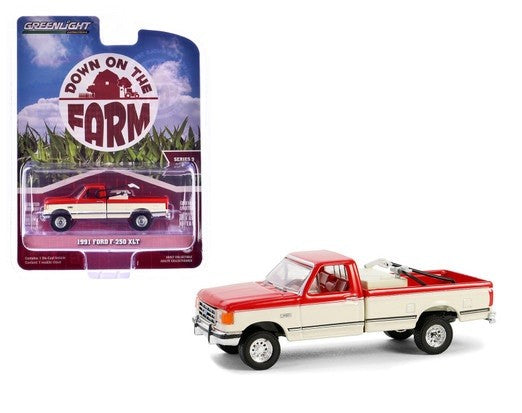 1991 Ford F-250 with Fuel Tramsfer Tank in Scarlet Red - Down on the Farm Series 9 - 1/64 Greenlight - 448090 E