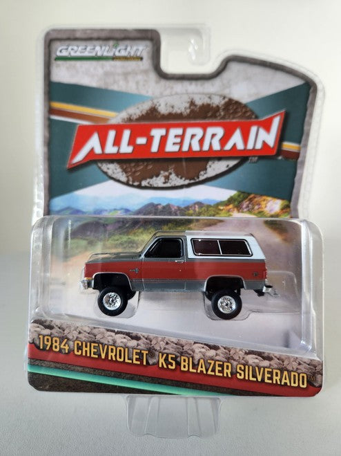 1990 Cheverolet K5 Blazer Lifted - All-Terrain Series 13 - 1/64 Greenlight - 35230 D Passion Diecast 