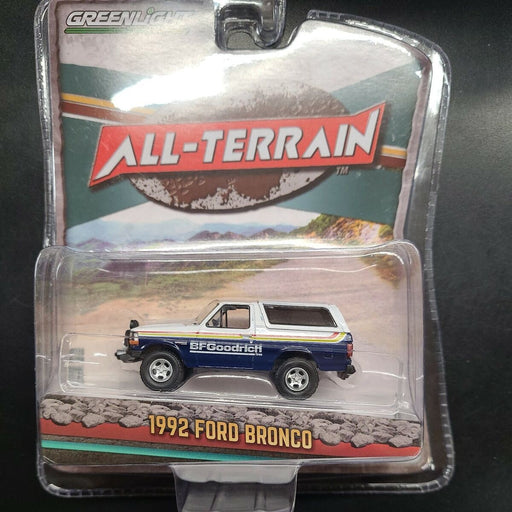 1992 Ford Bronco with Off–Road Parts - BFGoodrich - All-Terrain Series 10  1-64 greenlight 35170 E  - Passion Diecast