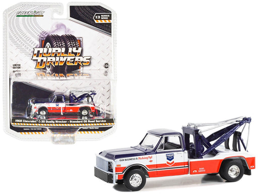 Standard Oil Road Service - 1968 Chevrolet C-30 Dually Wrecker - Dually Drivers Series 13 -1/64 Greenlight - 46130 A
