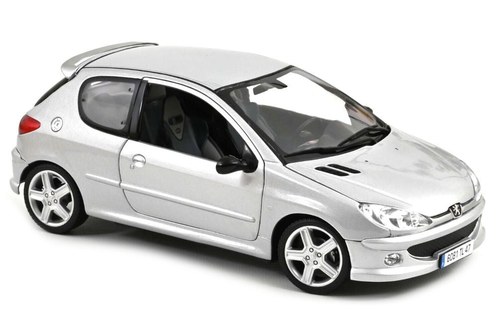 Peugeot 206 3 Doors RC 2003 - Norev 1:18 - 184726 - Passion Diecast
