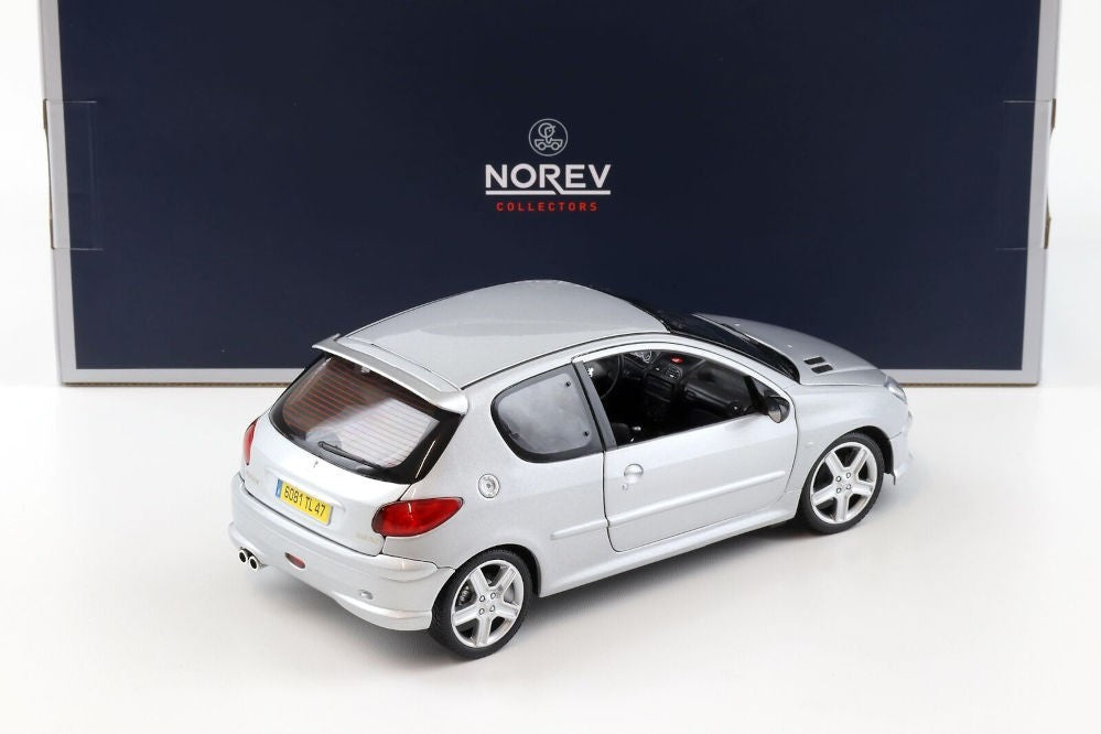 Peugeot 206 3 Doors RC 2003 - Norev 1:18 - 184726 - Passion Diecast