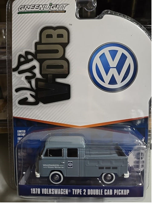Volkswagen Service - 1978 Volkswagen Type 2 Double Cab Pickup - Club Vee-Dub Series 20 - 1/64 Greenlight - 36110 D