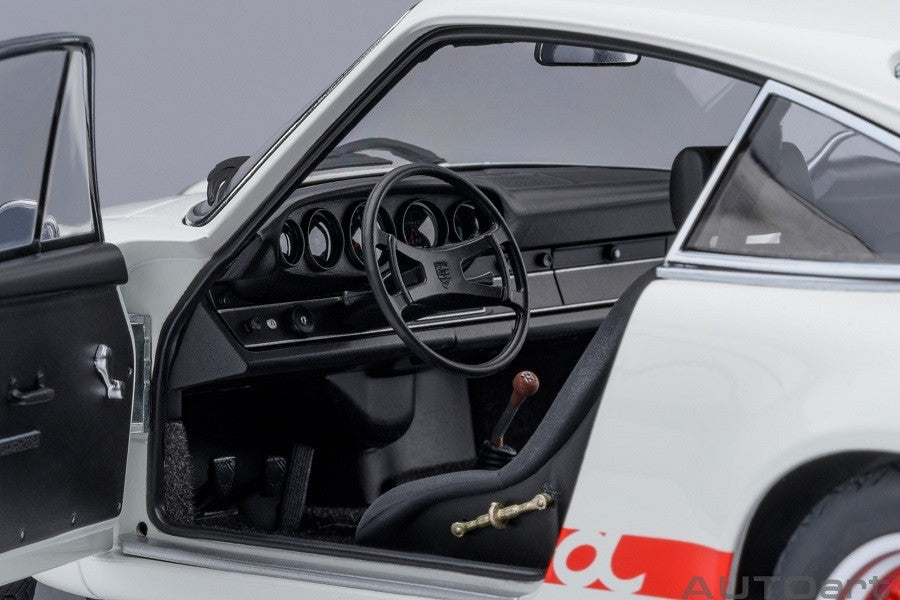 Porsche 911 Carrera 2.7 RS THE CIRCUIT WOLF - Autoart 1/18 - 78026 - Passion Diecast