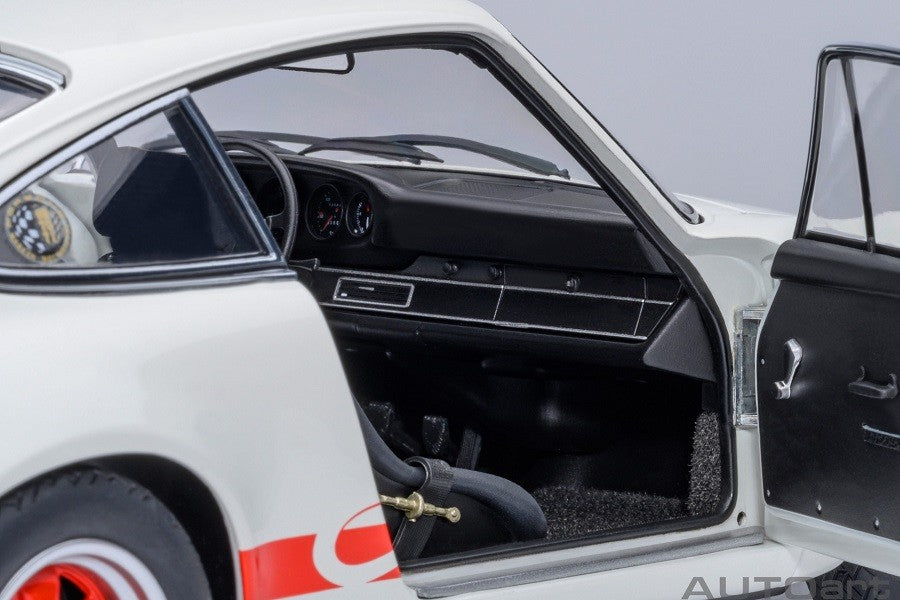 Porsche 911 Carrera 2.7 RS (Grand Prix White with Red stripes) - Autoart 1/18 - 78030 - Passion Diecast 
