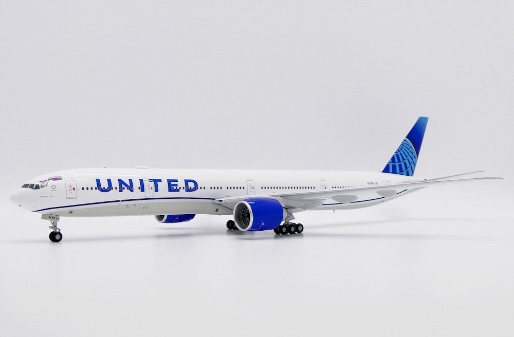 United Airlines B777-300ER "Sydney World Pride" / N2749U /  JC Wings 1:200 / XX20423