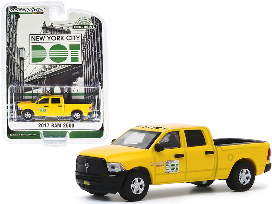 1994 Ford Crown Vic Police Interceptor - New York City Transit Police Ceremonial Unit - Greenlight 1/64 Hobby Exclusive - 30160