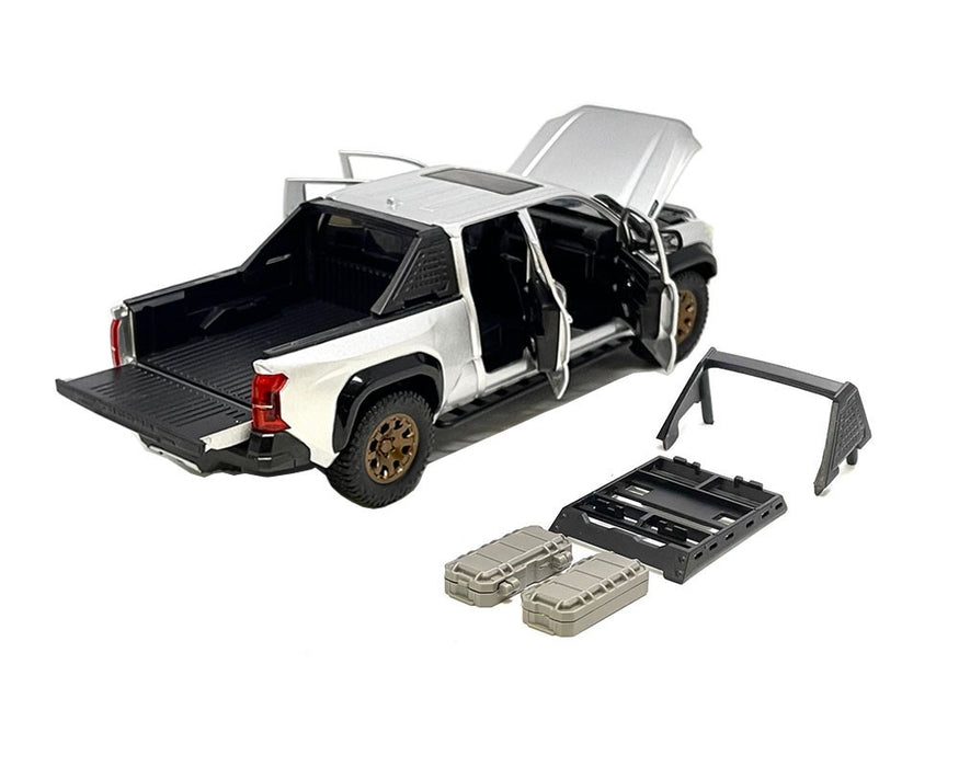 Toyota Tacoma Trailhunter Edition - Silver - Mijo Exclusive - 1/24 - H08777-SIL Passion Diecast