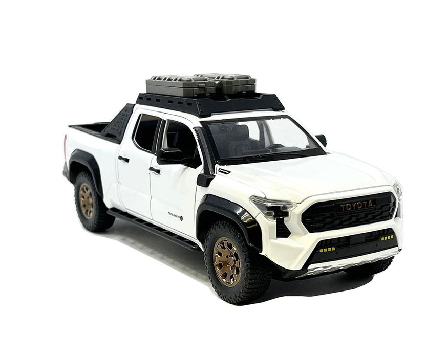 Toyota Tacoma Trailhunter Edition - White - Mijo Exclusive - 1/24 - H08777-WH Passion Diecast