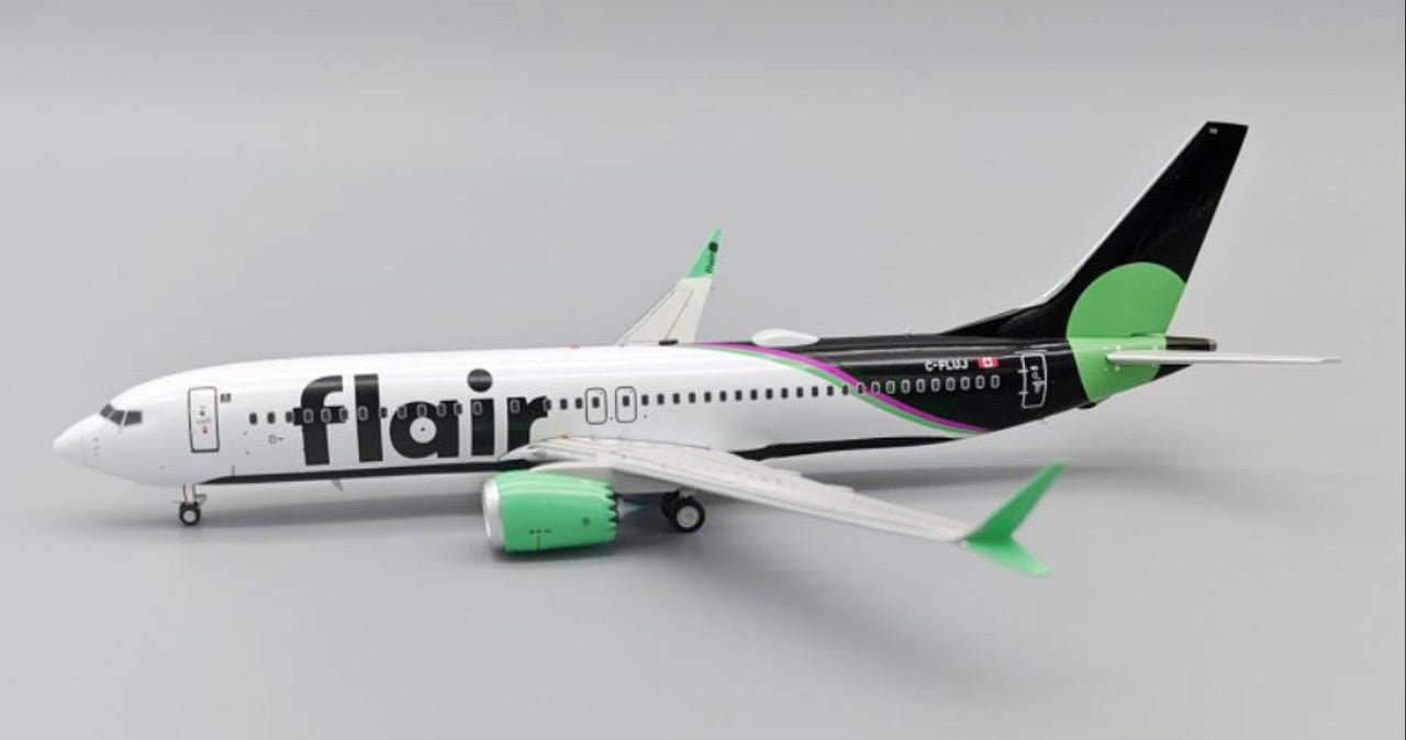 Flair Airlines Boeing 737 MAX8 / C-FLUJ / Inflight 200 / 1:200 / IF738MF80624