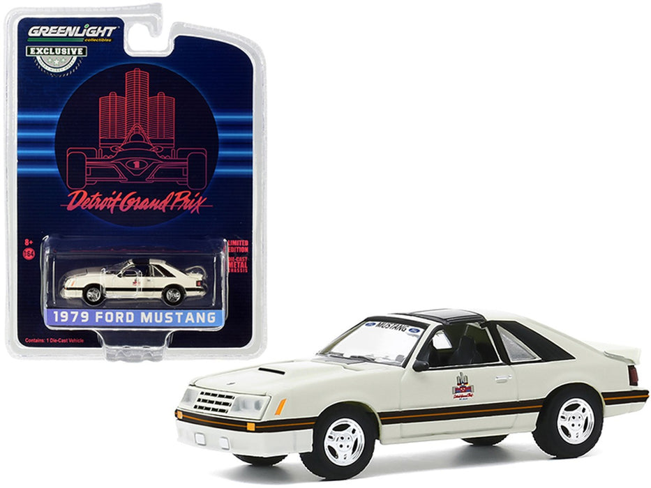1979 Ford Mustang 1982 Detroit Grand Prix Official Pace Car - greenlight 1/64  Hobby Exclusive - 30167 -  Passion Diecast 