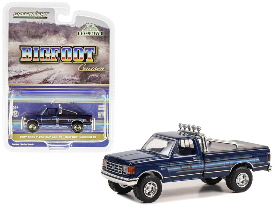 1987 Ford F-250 XLT Lariat - Ford Scherer Truck Equipment Bigfoot Only 300 Produced - Hobby Exclusive - 1/64 Greenlight - 30433
