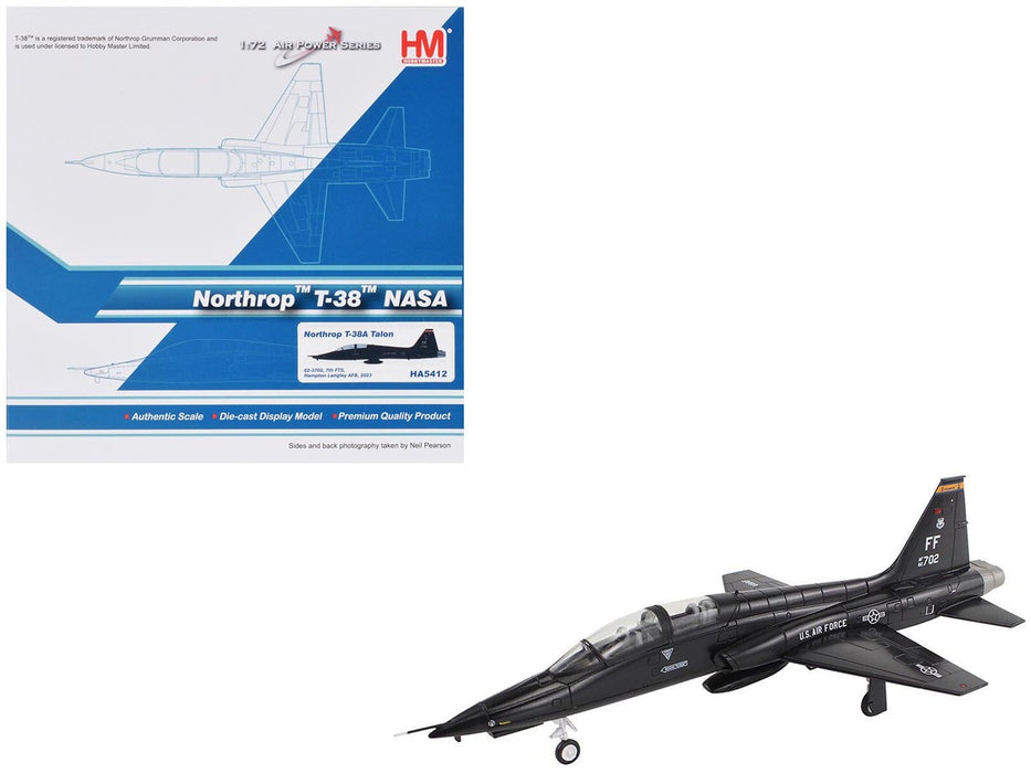 (Preorder)Northrop T-38A Talon / USAF 1st OG, 7th FTS, no. 62-3702, Langley AFB, VA, 2023 / Hobby Master 1:72 HA5412