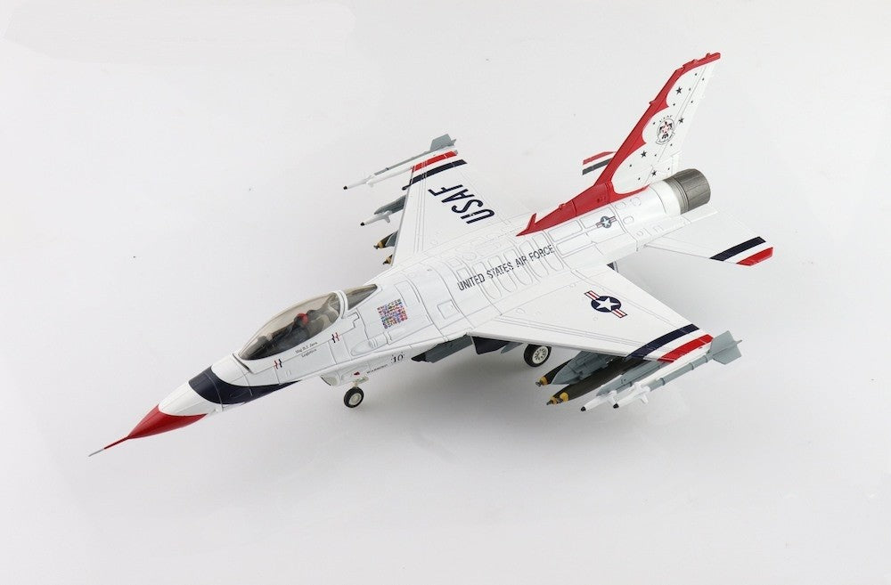 Lockheed F-16C Fighting Falcon / USAF Thunderbirds no. 10, Nellis AFB, NV, 1988 / Hobby Master 1:72 HA38044