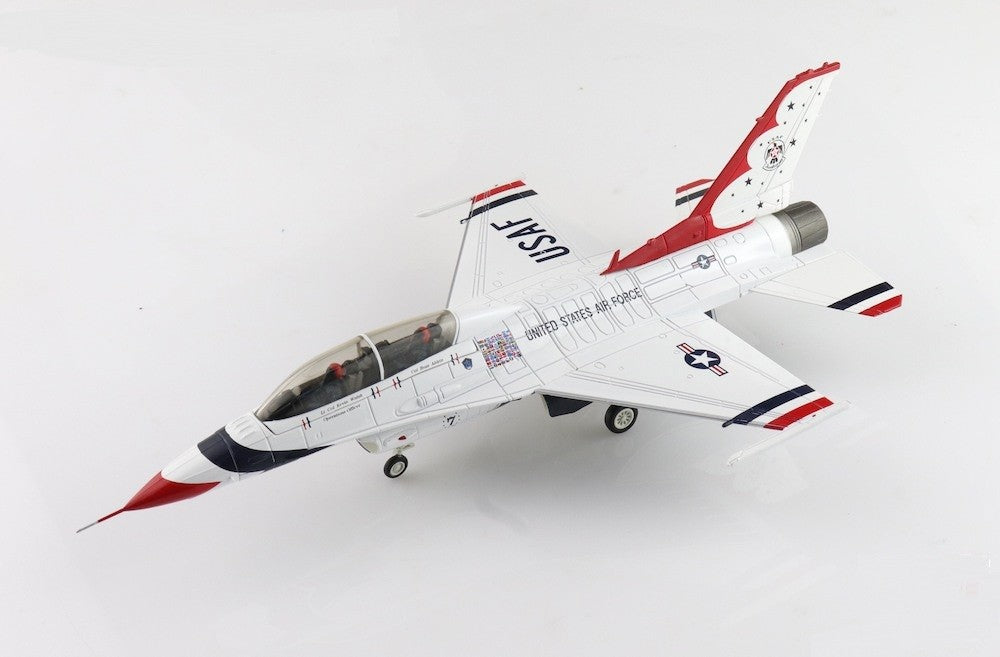 Lockheed F-16D Fighting Falcon / USAF Thunderbirds no. 7, Nellis AFB, NV, 2017 / Hobby Master 1:72 HA38045