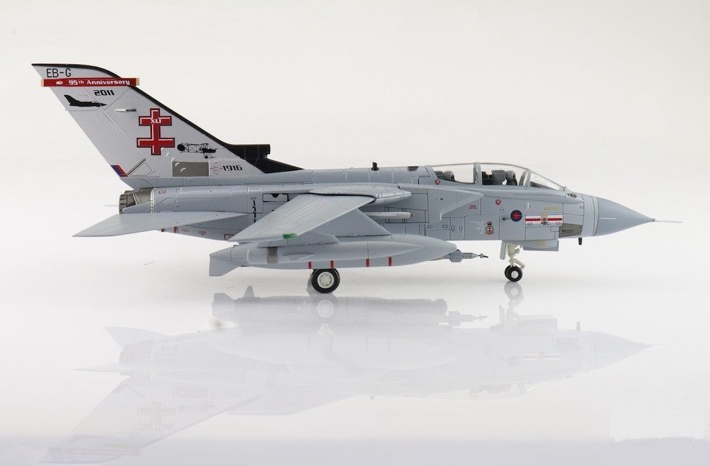 (Preorder) Panavia Tornado GR. 4 / RAF No.41(R) Sqn, ZA600, RAF Coningsby, UK, Sqn 95 ans 2011 / Hobby Master 1:72 HA6726