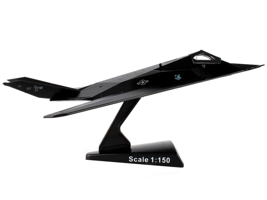 POSTAGE STAMP 1/150   PS5386 USAF F-117 NIGHTHAWK  Passion Diecast 