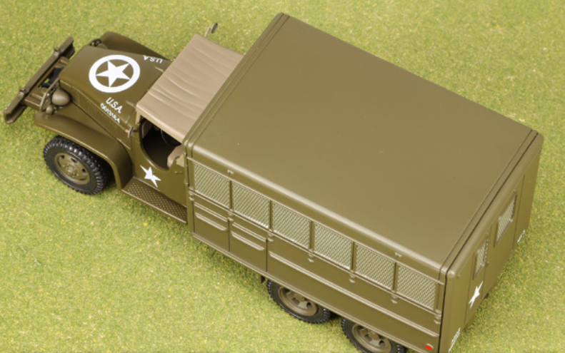 (Web only) 1/43 GMC CCKW 2.5-Ton Communications Truck US Army, 1941 / AFV 24214-41
