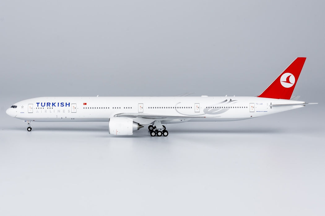 Turkish Airlines Boeing 777-300ER / TC-JIA  /  NG Models 1:400 / NG73035