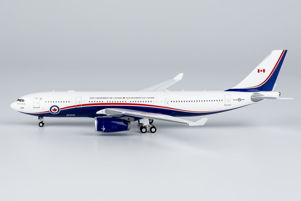 Royal Canadian Air Force Airbus CC-330 Husky / 330002 /  NG Models 1:400 / NG61102
