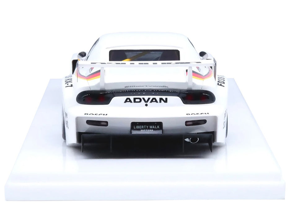 Mazda RX-7 (FD3S) LB-Super Silhouette White RESIN - 1/18 INNO Models - IN18-LBWKRX7-02 Passion Diecast