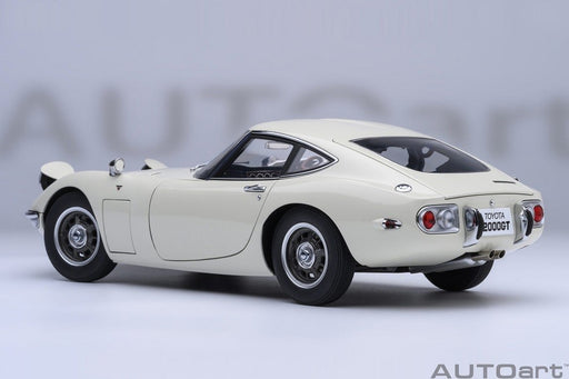Toyota 2000GT 1967 (White) - Autoart 1/18 - 79546 - Passion Diecast 